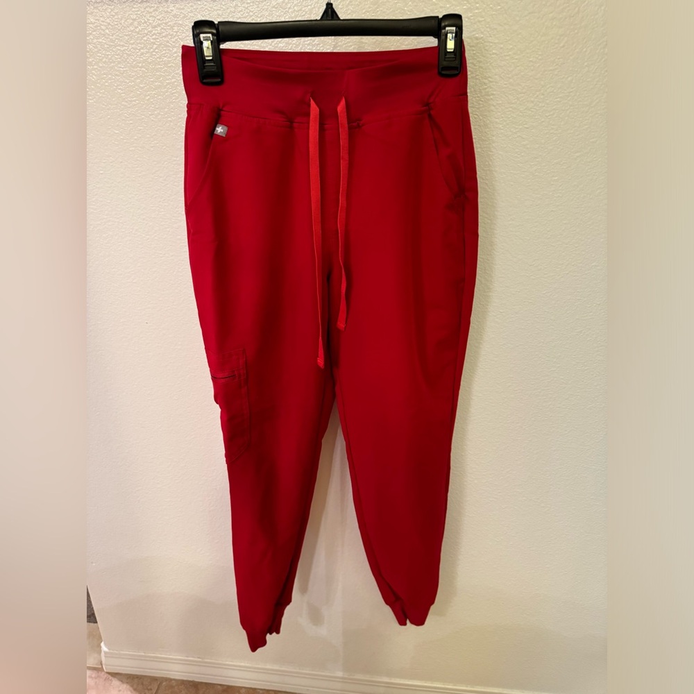 Figs limited edition winning red high waisted Zamora jogger